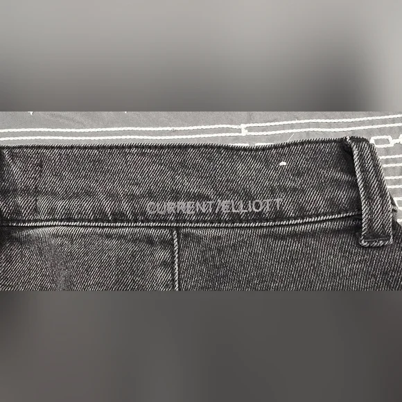 Current/Elliott High Waisted Wide Leg Released Hem Jeans Size 28 - Picture 5 of 9